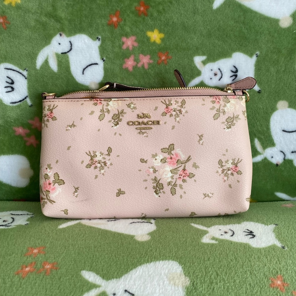 Coach Pink Floral Crossbody Bag - Picture 3 of 8